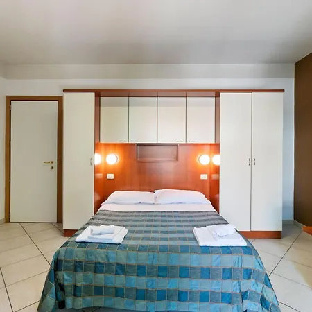 Apartmán Modern In With Balcony