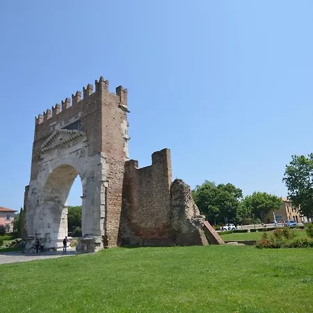Apartment Modern In With Balcony *